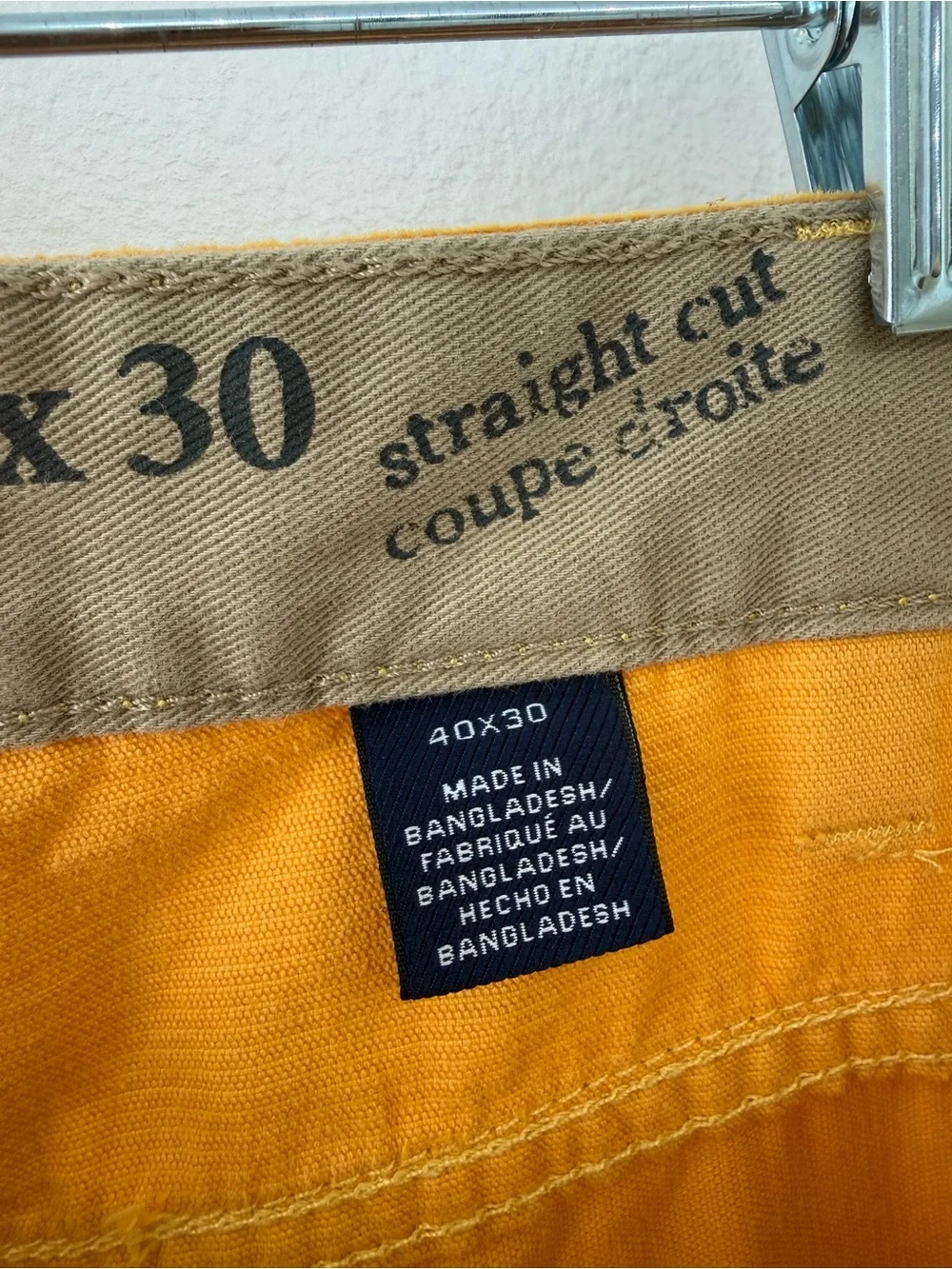 NWT Izod Saltwater Men’s Pants Corduroy Size 40 X 30 Chalk Gold Straight Chino